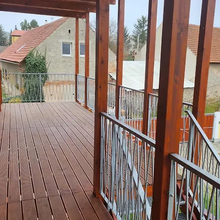 Apartmán Penzion-dubno *
